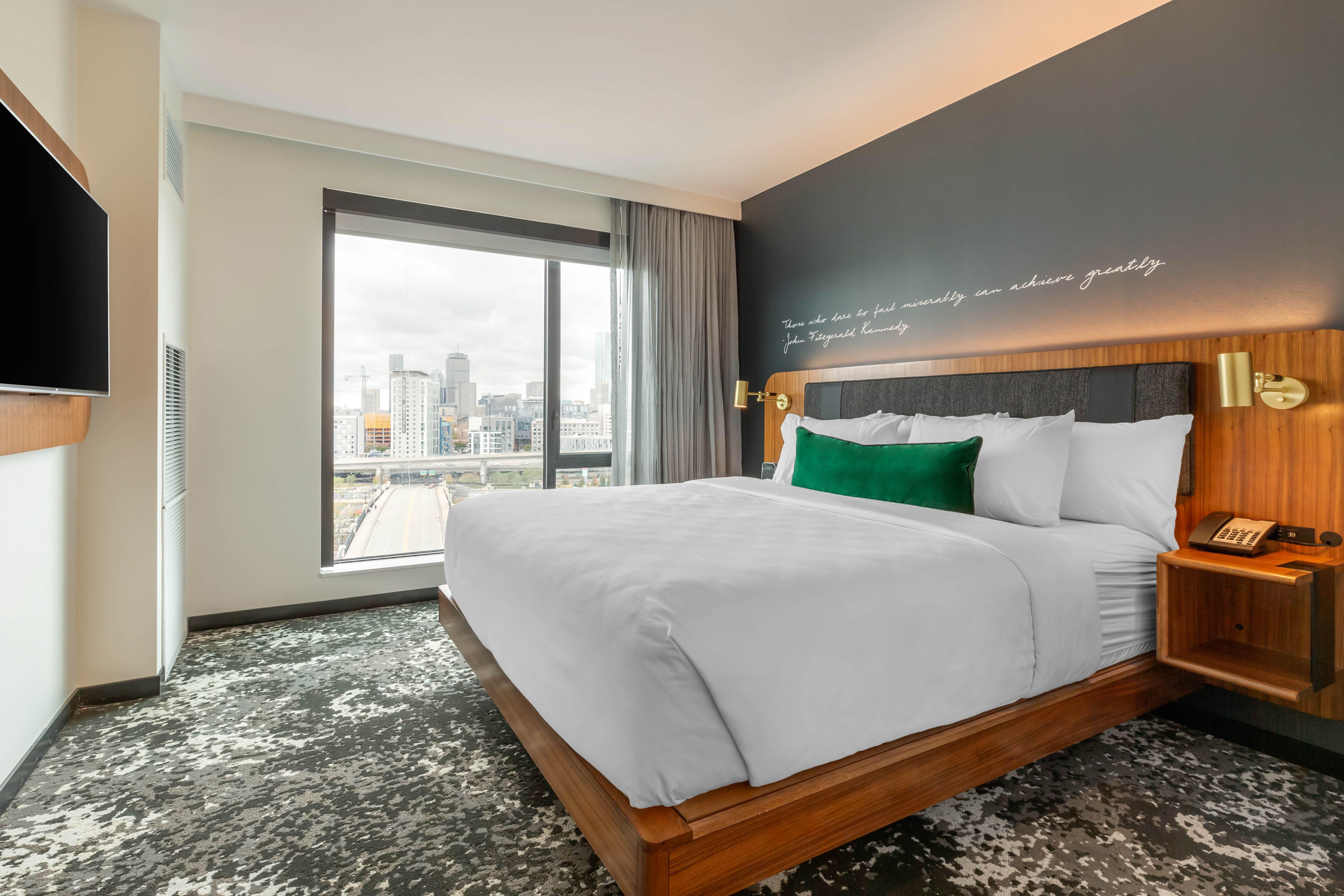 Cambria Hotel Boston Downtown - Seaport Экстерьер фото