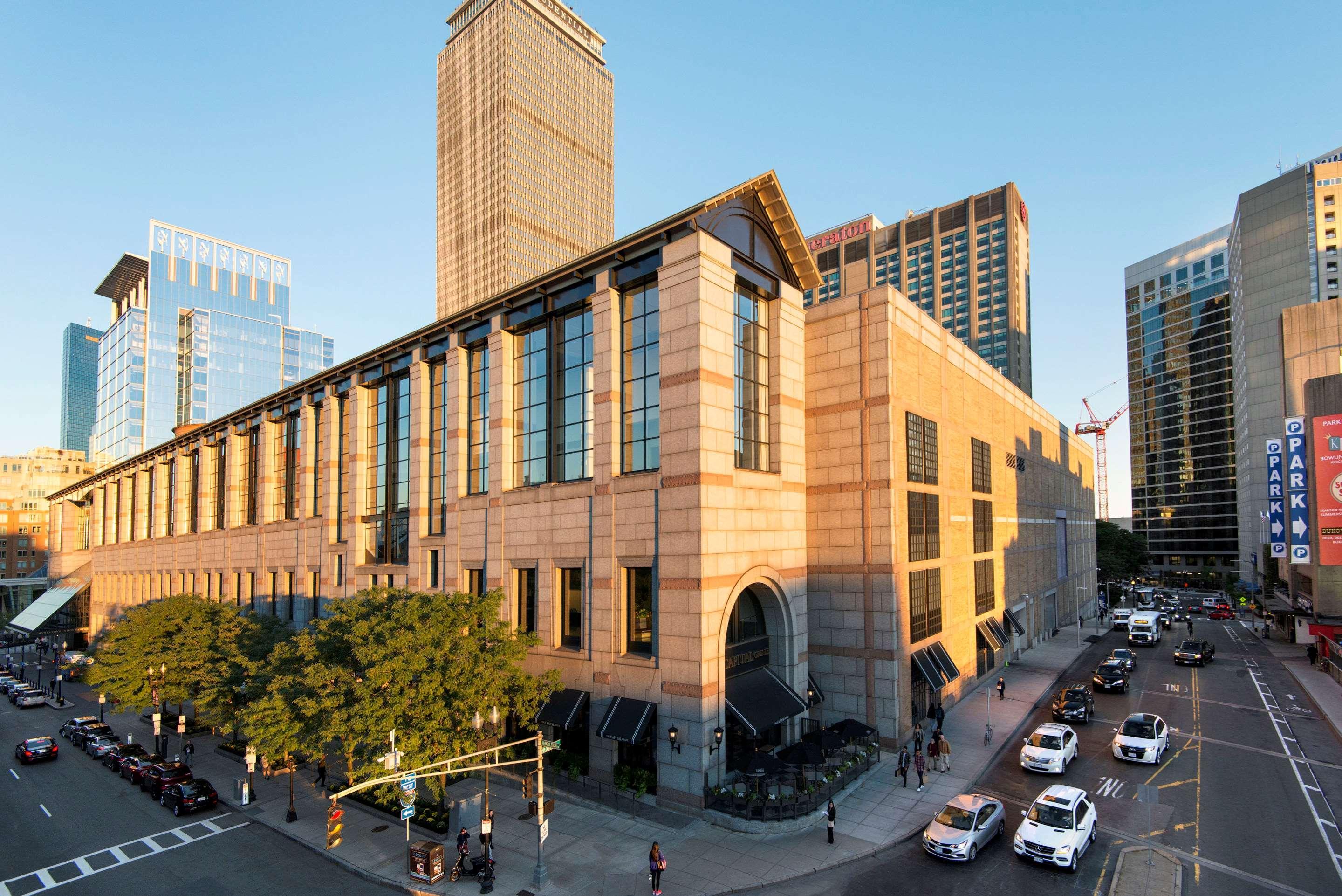Cambria Hotel Boston Downtown - Seaport Экстерьер фото