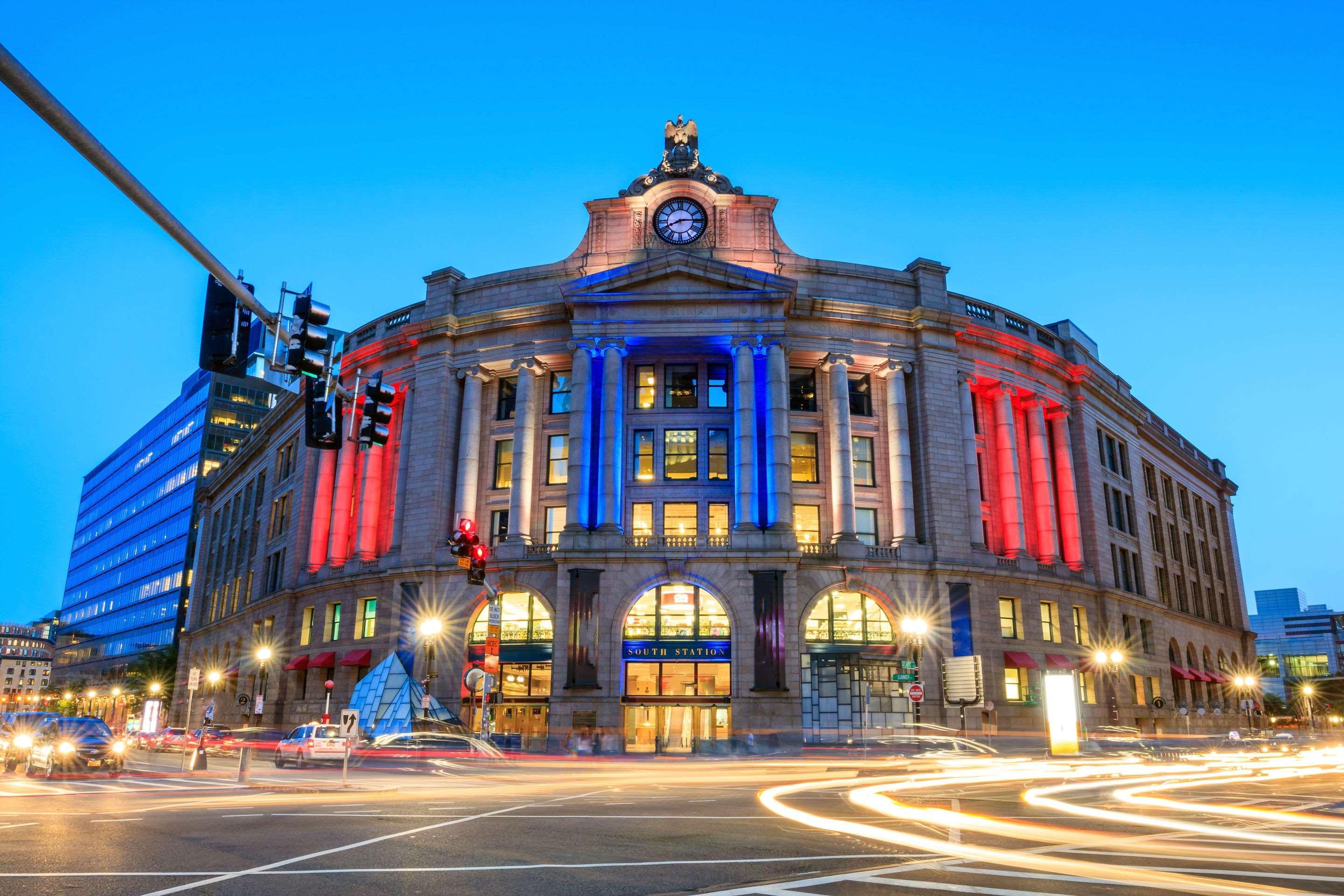 Cambria Hotel Boston Downtown - Seaport Экстерьер фото