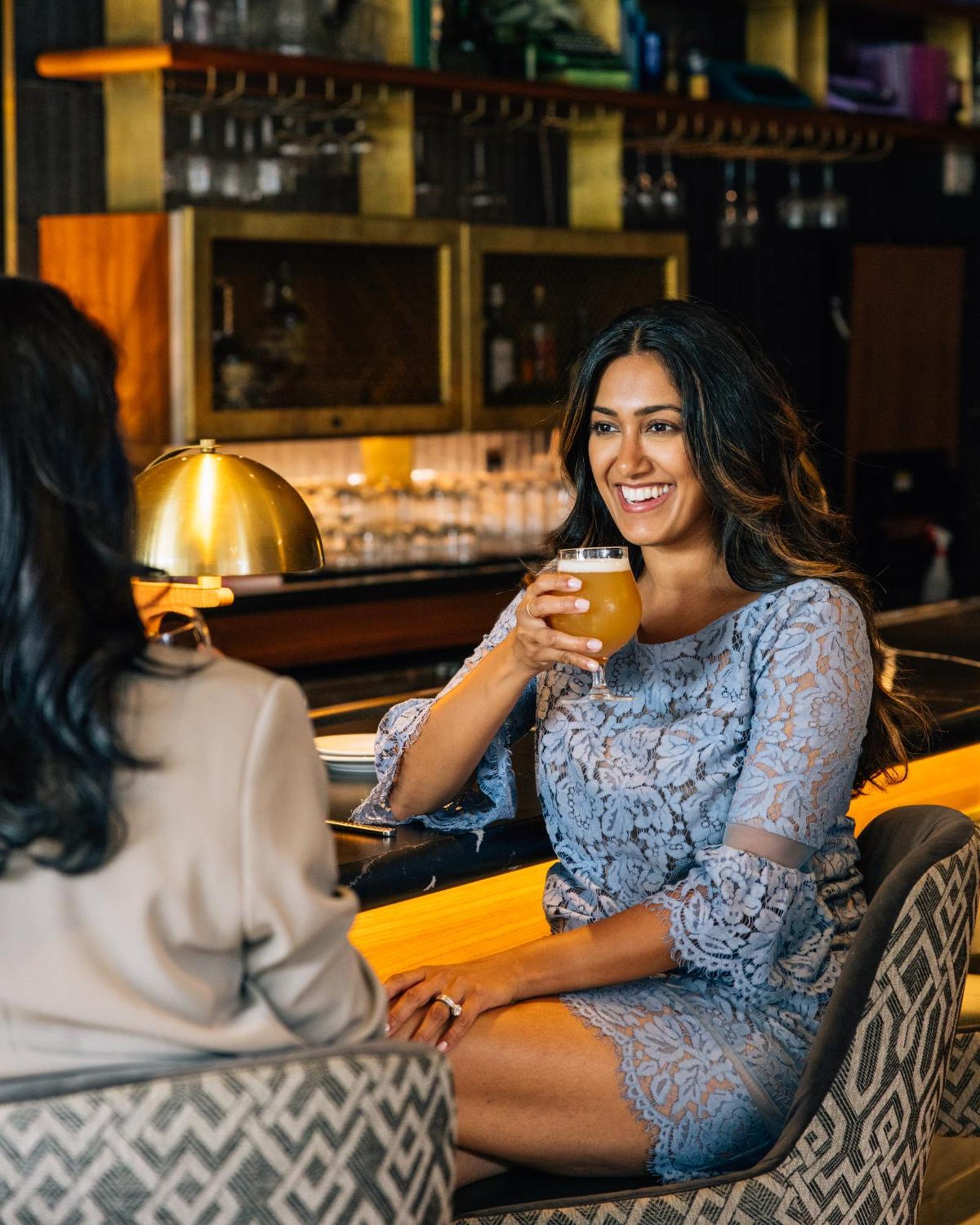 Cambria Hotel Boston Downtown - Seaport Экстерьер фото