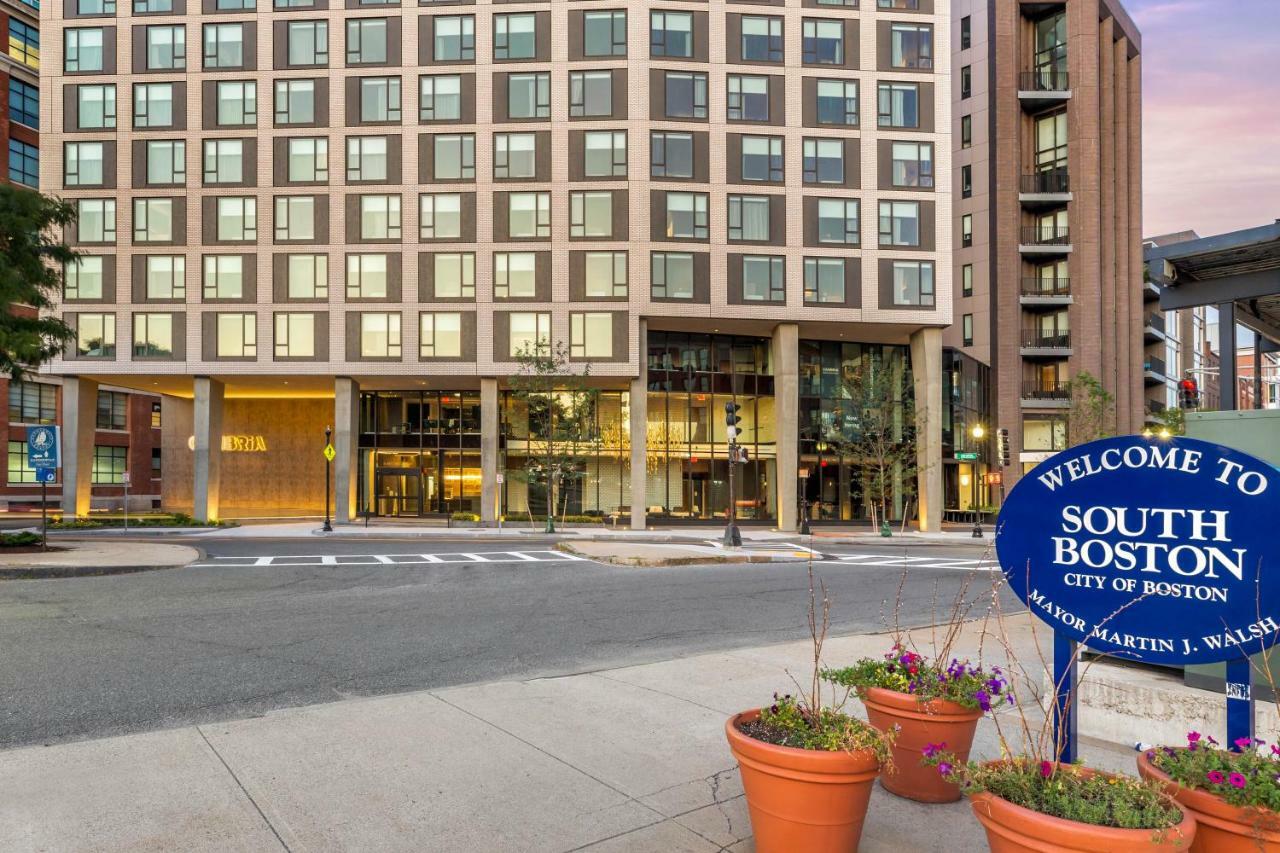 Cambria Hotel Boston Downtown - Seaport Экстерьер фото